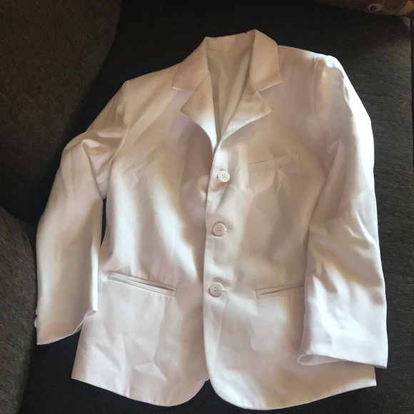 Other - 3-pc White suit